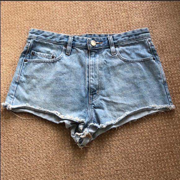 BDG High Rise Cheeky Shorts! - Picture 2 of 3